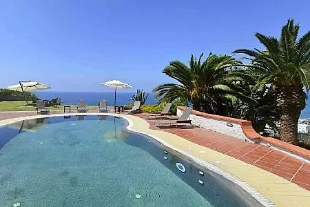 别墅 Ischia Sleeps 12 Pool Wifi