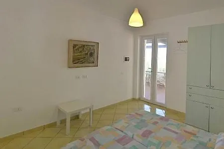 别墅 Ischia Sleeps 12 Pool Wifi 伊斯基亚