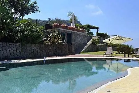 Ischia Sleeps 12 Pool Wifi * 伊斯基亚