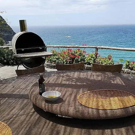 别墅 Ischia Sleeps 12 Pool Wifi 伊斯基亚